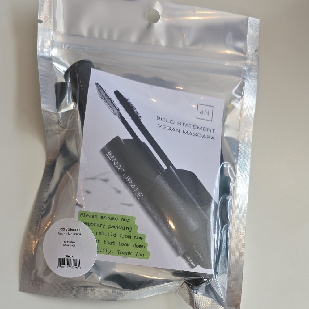 Brand New! Bold Statement Vegan Mascara in Black